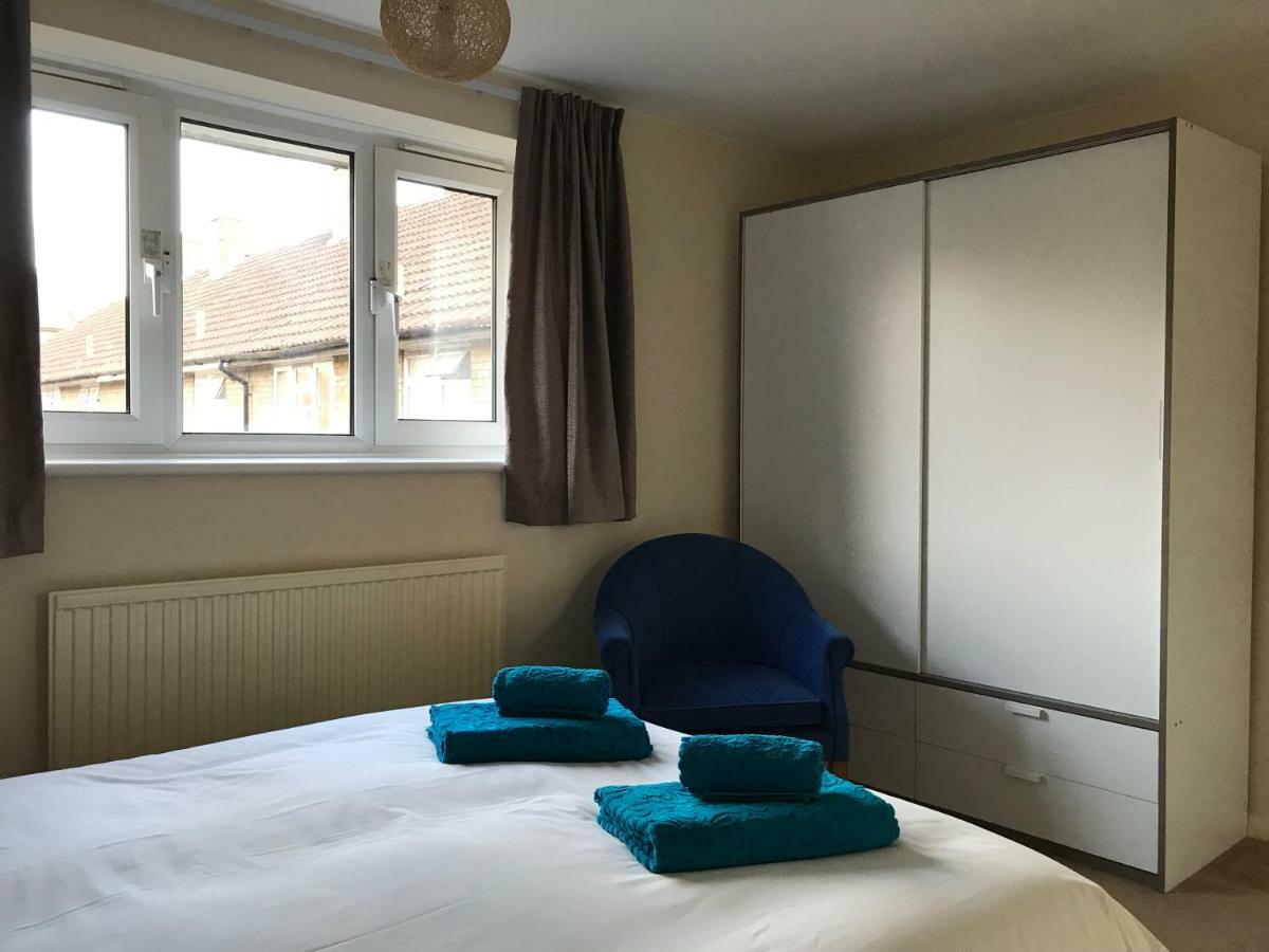 Cozy In Stratford From 18 Minutes To Apartamento *